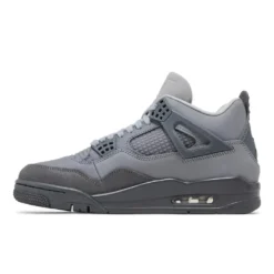 Air Jordan 4 Retro SE Wet Cement
