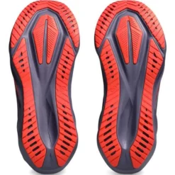 Alternative view of Asics Novablast 5 Purple Coral Reef