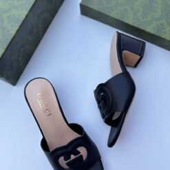 Horsebit Leather Mule Sandal in Black – Gucci