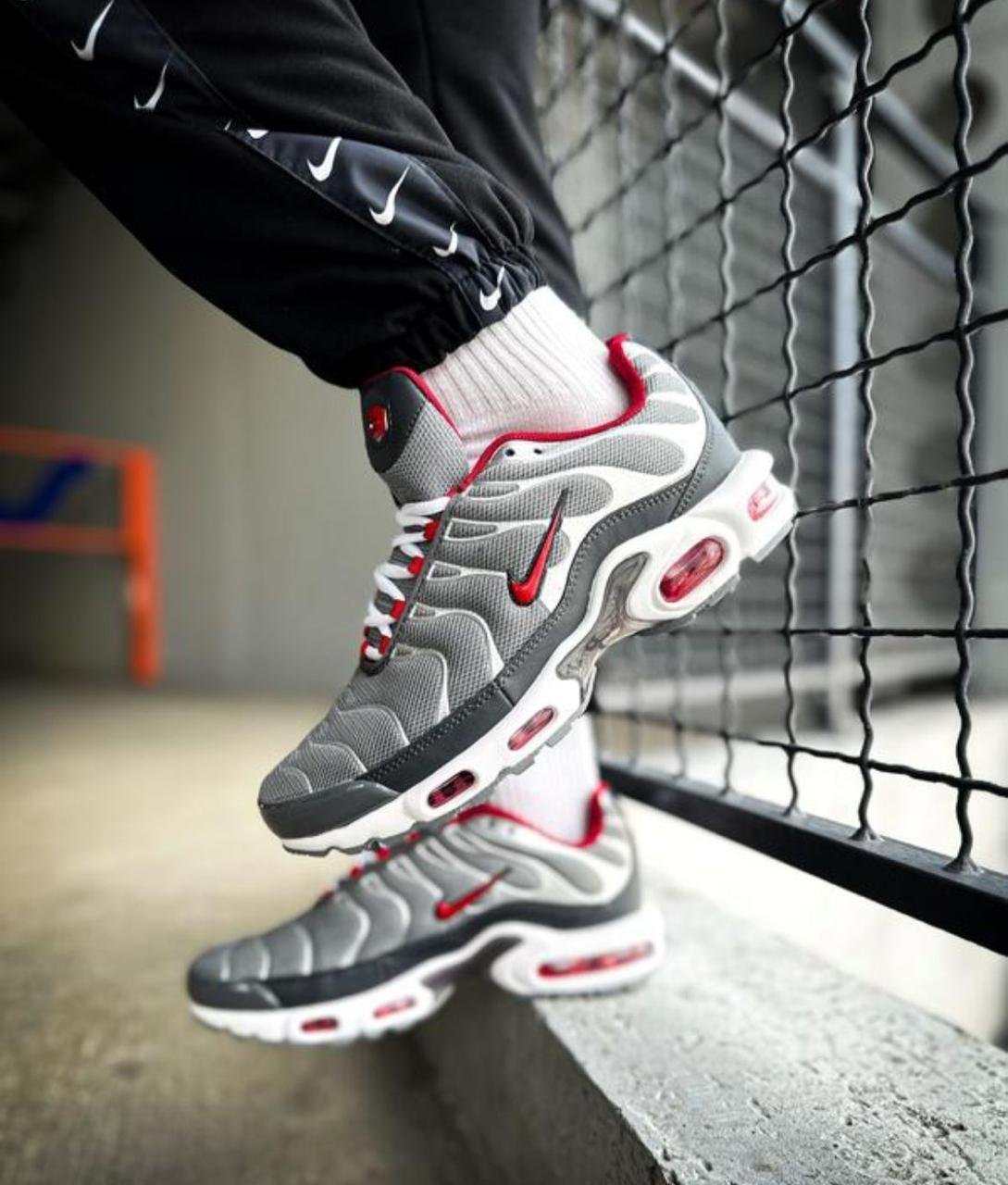Nike Air Max TN White Grey Red Sneakers