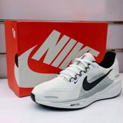 Nike Pegasus 41 White with Black Detailing