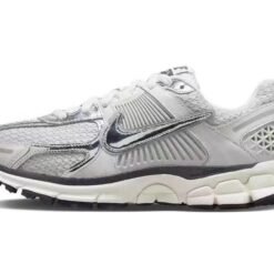 Nike Zoom Vomero 5 Grey Silver Sneakers