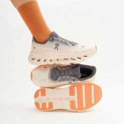 On Cloud Shoes Dubai | Tilt Grey Pink